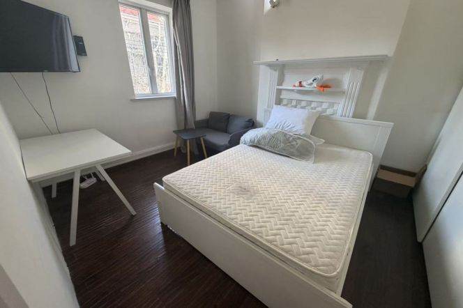 1 br near L1/L10/L12 south shaanxi rd station