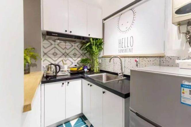 1 br near L2/L12/L13 west nanjing rd station