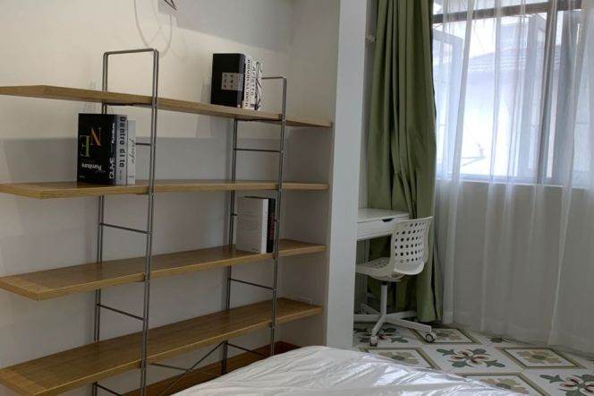 Cozy one bedroom / living-room on Yongjia rd