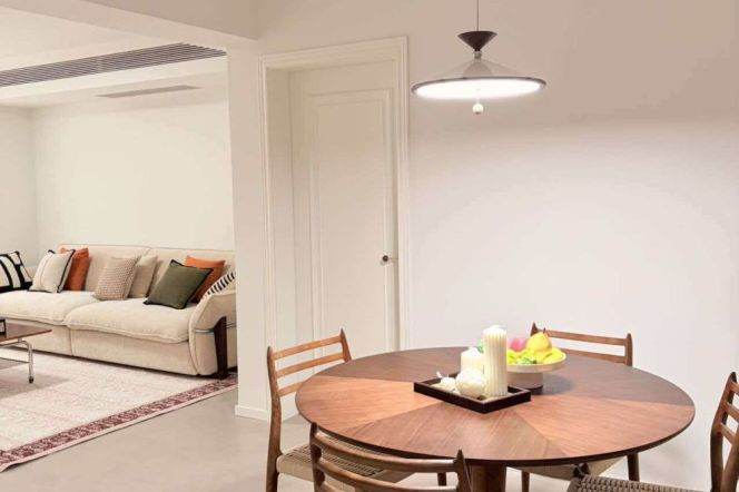 Lujiabang Rd metro/2br1bt/central AC/floor heat/oven/dishwasher