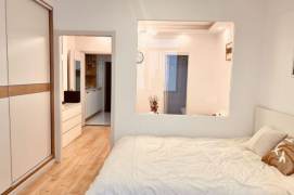 6.8k Clean 1Br Nr West Nanjing Rd.line2/12/13