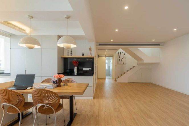 Beautiful Penthouse w/Terrace nr Wuning Rd Station | 4BR 3BA 280m²