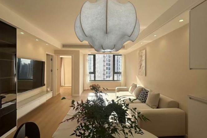 Nice Compound,Brand New 2Brs 2Lrs ,Nr Suzhou Creek,high floor