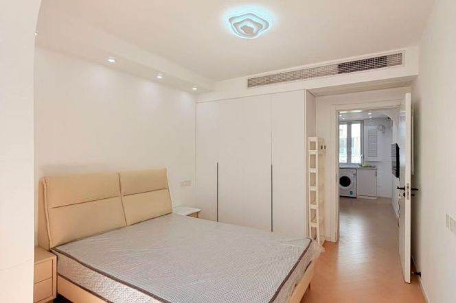 South-facing 1Br @Iapm&Jiahsan Rd Station