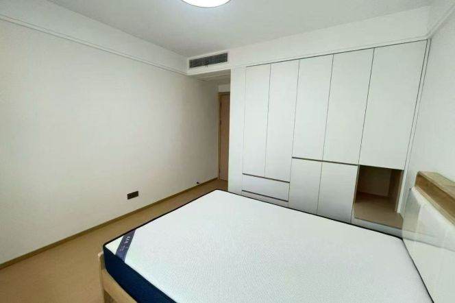 Morden&Bright 2Bdrs /Floor Heating @Wuzhong Rd &Line 15