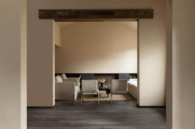 Spacious 2brs&2baths with big terrace near Shanghai Library