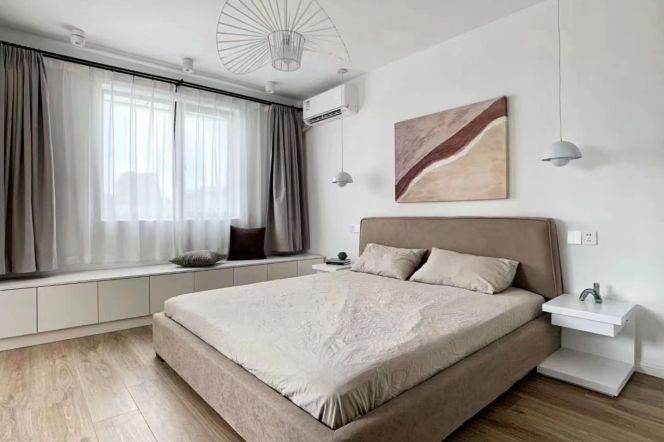 Jiangsu rd/modern 1br 2lr/High floor/wall heating/spacious&cozy@L11/2