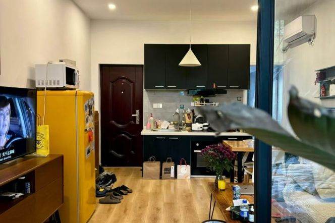 Bright 1Br Lane House Furnished @Iapm