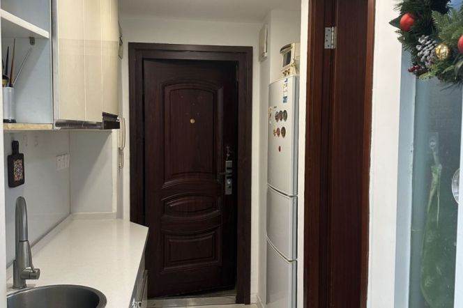 tongji garden- affordable apartment- elevator - line 7 changping road 