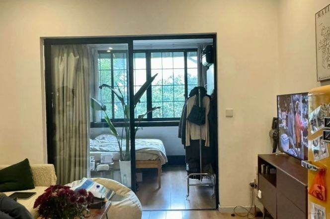 Bright 1Br Lane House Furnished @Iapm