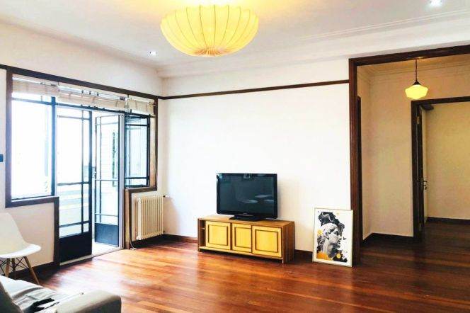 Spacious 3brs lane house M.huaihai road