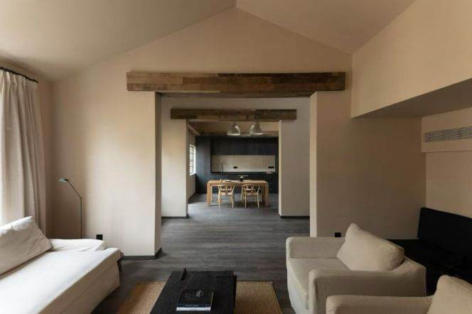 Spacious 2brs&2baths with big terrace near Shanghai Library