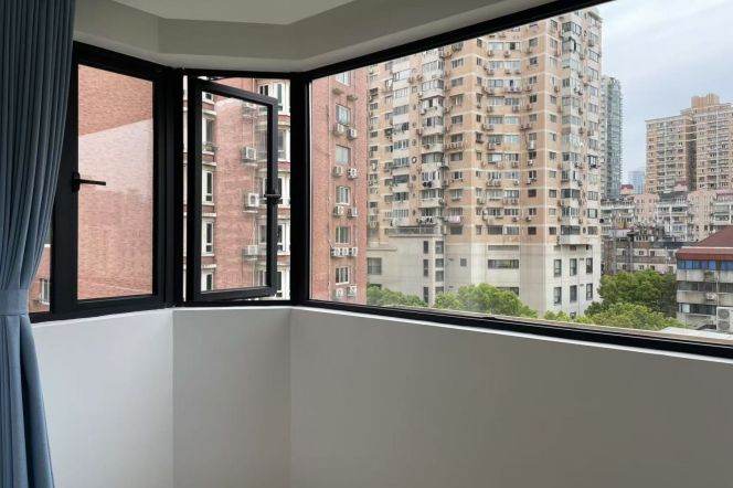 2Bdrs 1Bath Apt/Modern&Spacious /Elevator/L7 Chang Ping Rd/Good View/Large Closet