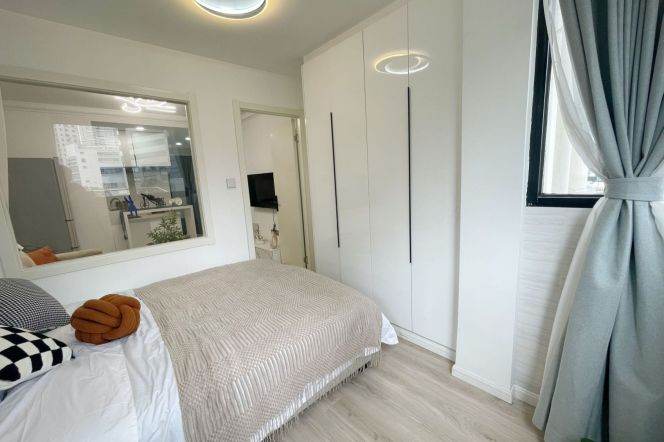 Designer 1BR  Residence | Zhonghefang | 65sqm with Floor Heating & Skyline Views