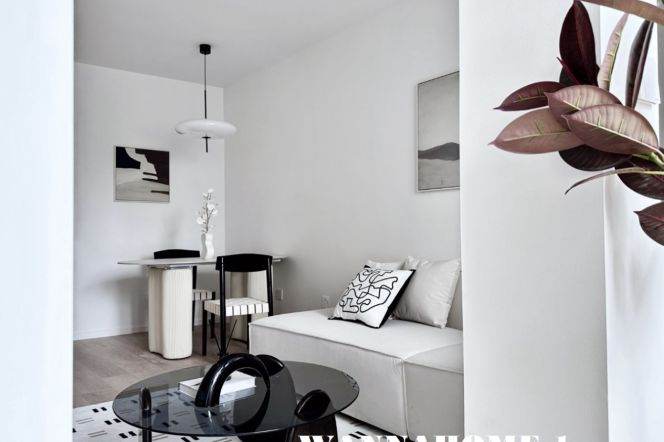 Modern&Spacious&Bright 1Bdr 1Bath Apt+Large Balcony+L1/9/11 Xu Jia Hui Metro