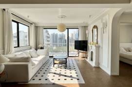 2Bdrs 1Bath/Fabulous&Spacious&Bright&New /L14 Wu Ding Rd/Good View/open balcony