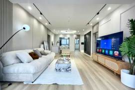 Spacious & Sophisticated 3+1BR 2BA nr Children's Medical Center