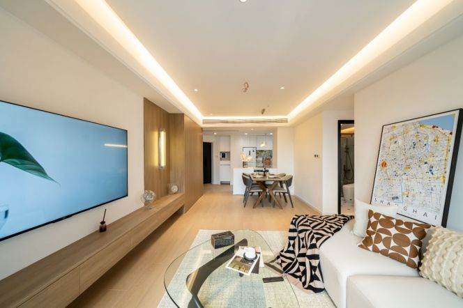 Jiaotong University/2br2bt/central AC/floor heat/oven