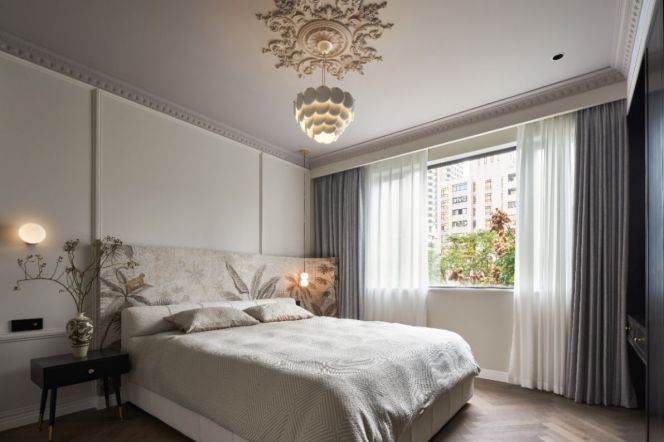 Designer 3BR High-Floor Residence | Jing'an Seasons | 145sqm with Floor Heating & Skyline Views