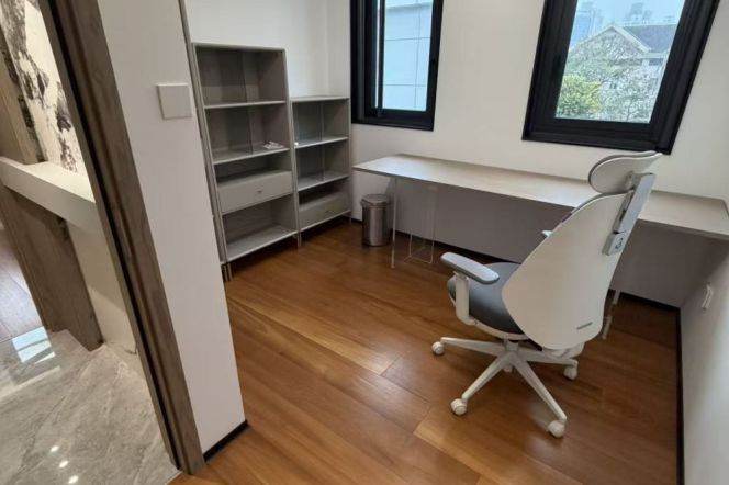 4 brs near L10 yili rd station+floor heating