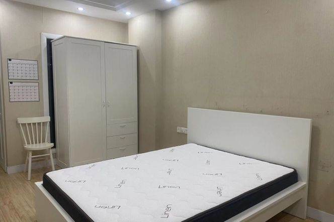 1Studio with elevator near line 7 and Shanghai University can long and short lease