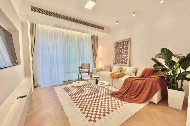 Good view/spacious 2br 2lr/100 sqm/nice compound,Longde rd@L11/13