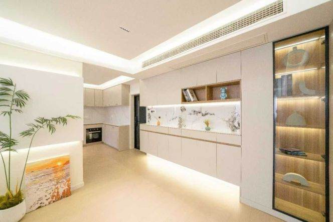 nice 2brs apartment in changping rd area