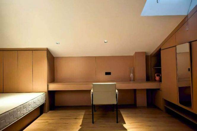 Featured Studio Clean Building and Stairs@IAPM