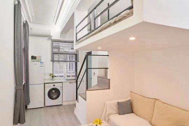 Designer Duplex Loft | Jiaozhou Road | South & East Facing High-End Renovation | Prime Jing'an