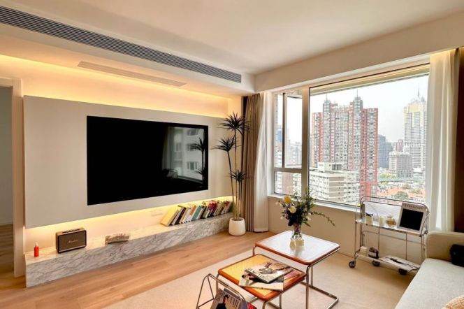 4 Brs, 2 Baths, Floor Heating/Central ac/Oven/Dish washer, 170 sqm @ People Square L2&8