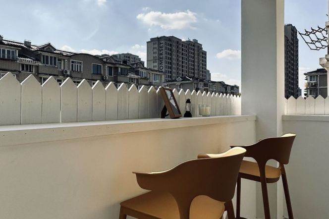 Garden Compound/Gubei Area/Stairs/Open Balcony/Large Storages/Cozy2br