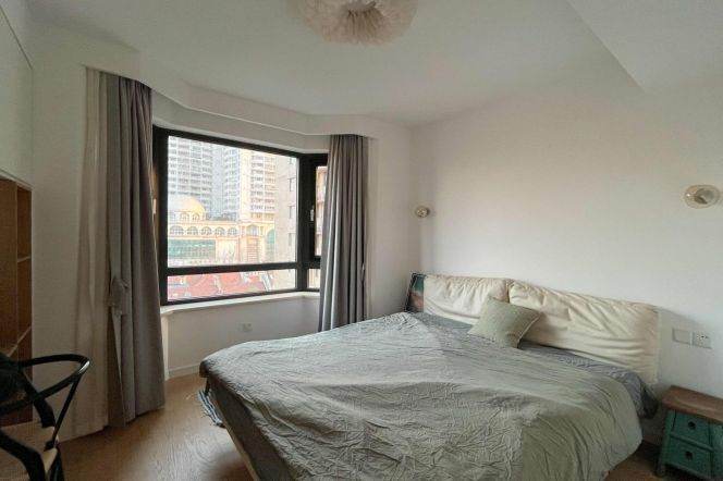 iapm/joffre garden 2br modern/bright