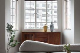 Timeless 2BR 2BR Old Apt next to Plaza 66/West Nanjing Rd