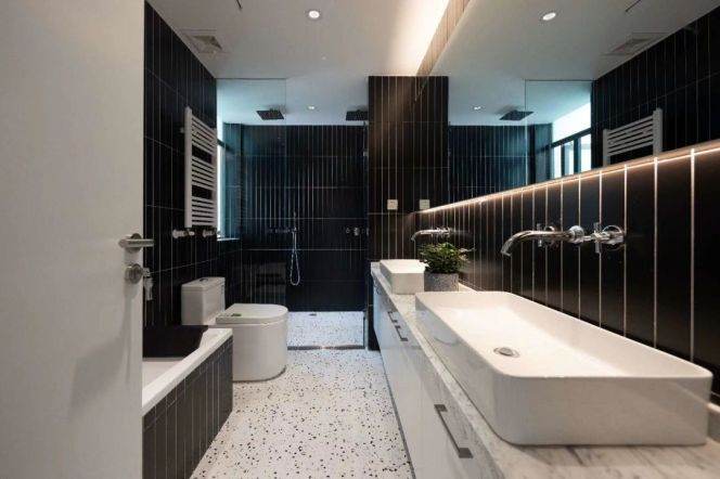 modern duplex 4 bedrooms modern furniture open kitchen in Zhong shan park line 2,3,4