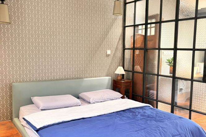 Modern 2BR High-Floor Residence | Jing'an Seasons | 150sqm with Underfloor Heating