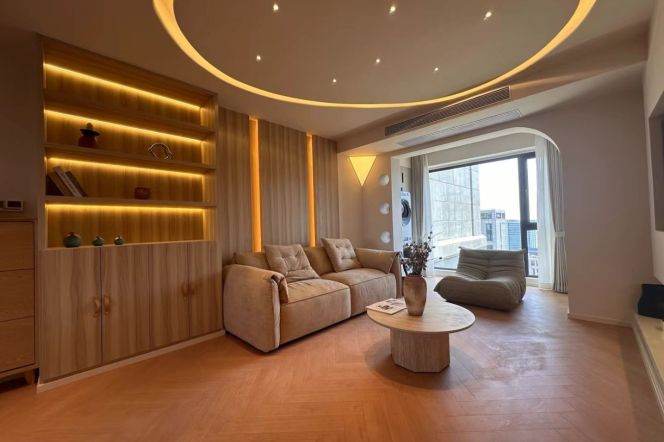 Modern 3br apt close to Longbaixincun station,Line 10,Nr Mixc