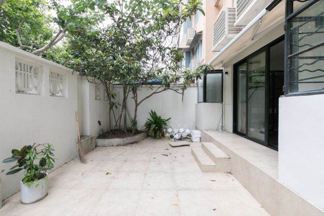  Renovated 1br with Patio in Xuhui   L1/7/10/12