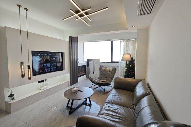 Brightly 3brs1bath in wuding rd jiangsu rd area with floor heating