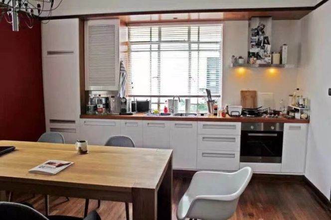 Classical 3BR 2BA Old House w/Balcony nr Shanghai Library