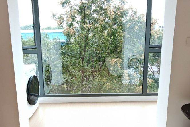 Line2 good price 2BR /  Spacious / Bright / Modern/ Quiet /  elevator