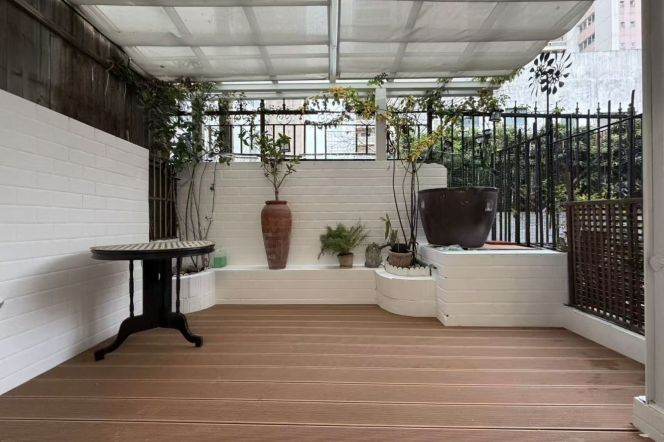 Nice 1BR with yard Changle Rd Changshu Rd 9k