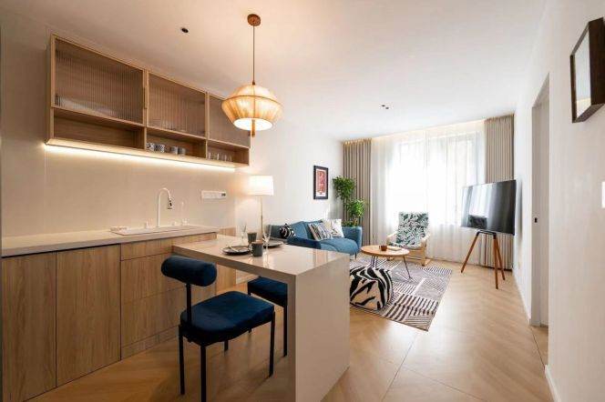 Good lighting 2brs@floor heating near Jiangsu Road