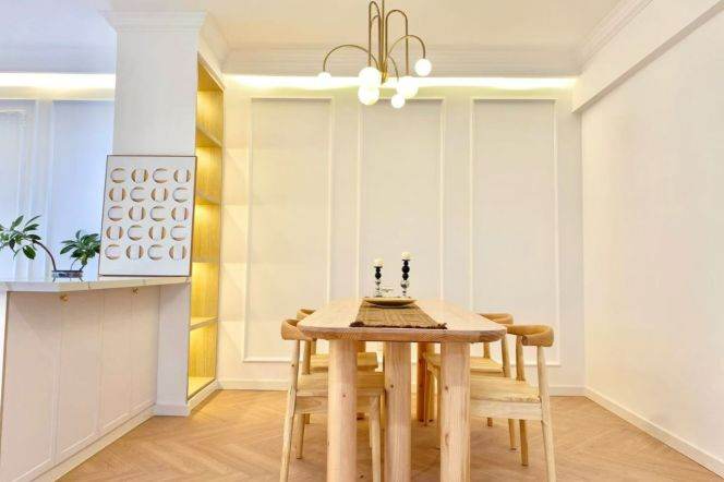 1 Big Br, 1 Living room with Open Balcony, Floor heating, Central ac, 90 sqm @ Shanghai stadium L3&4