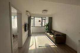 Sunny one bedroom apt+Floor Heating +oven @Jiaotong University