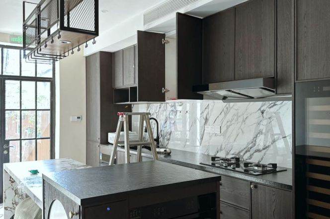 Elegant Modern 1br serviced apt nr L1,7 Changshu rd station nr An Fu road