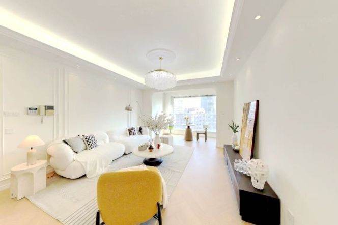 modern big 3brs floor heating nice view in Xintiandi line 1,10,13,14 beside park 