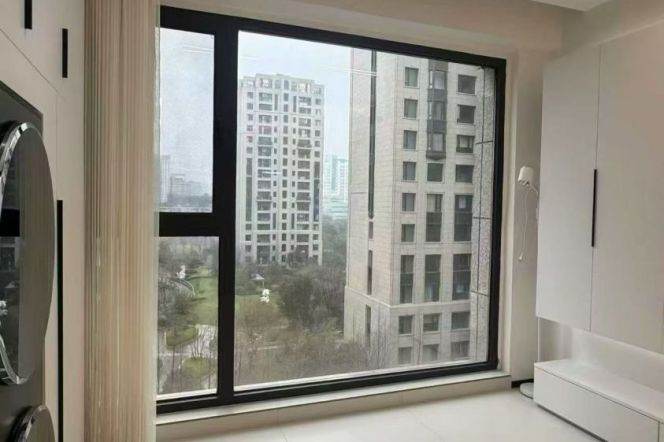 Morden&Bright 1Bdr /Floor Heating @Wuzhong Rd &Line 15