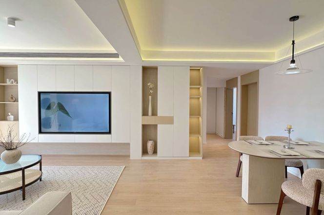 Well Renovated 3BR 2BA High-floor nr Century Avenue Station