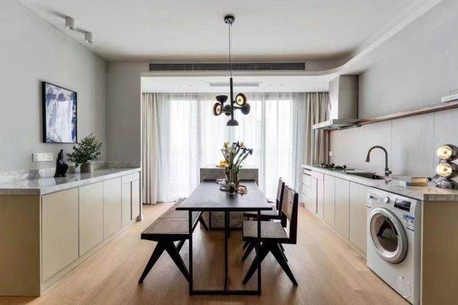 modern big 3brs floor heating open balcony open kitchen near Xintiandi only 22K