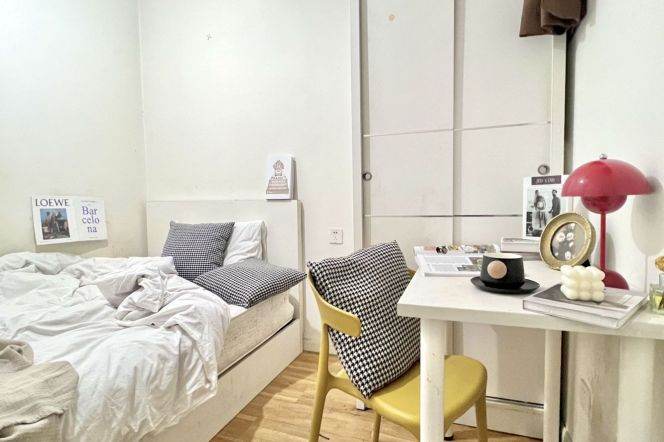 Budget friendly room near People’s square, close to SISU, long/short lease